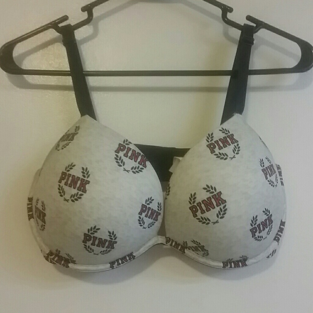 Pink vs bra plush pushup